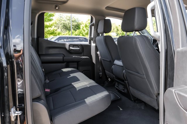 Used 2026 Black Chevrolet Custom image 39