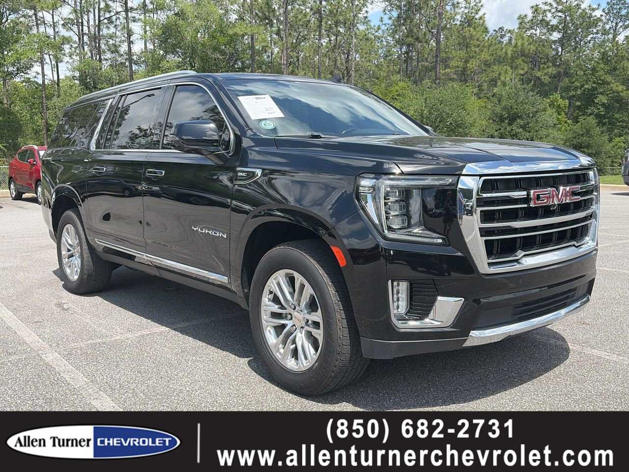 2023 GMC Yukon 4WD SLT's photo