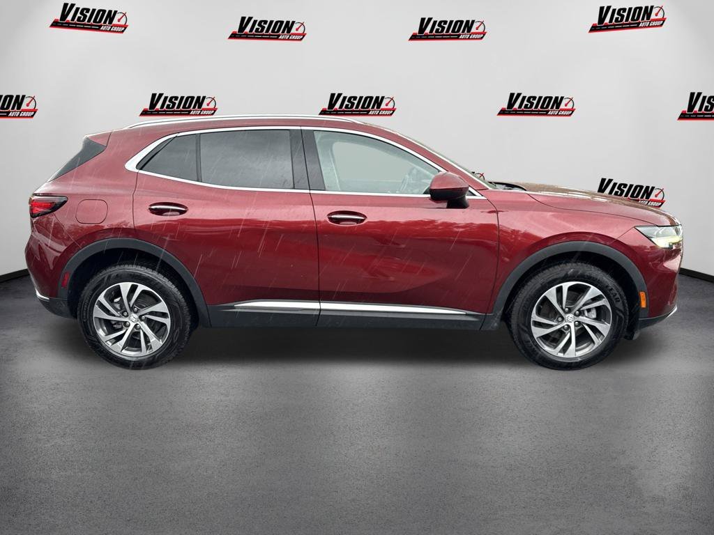 Used 2022 Red Buick Essence image 4