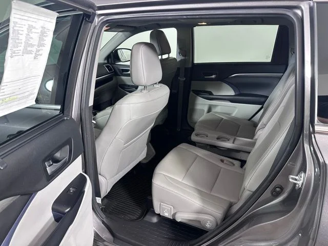 Used 2018 Gray Toyota Limited image 17
