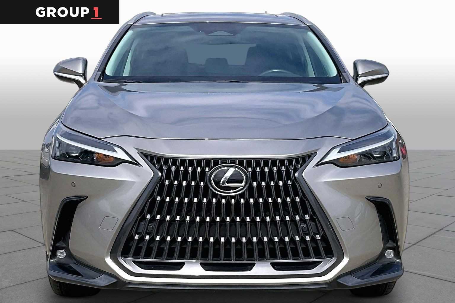 Used 2024 Atomic Silver Lexus Premium image 4