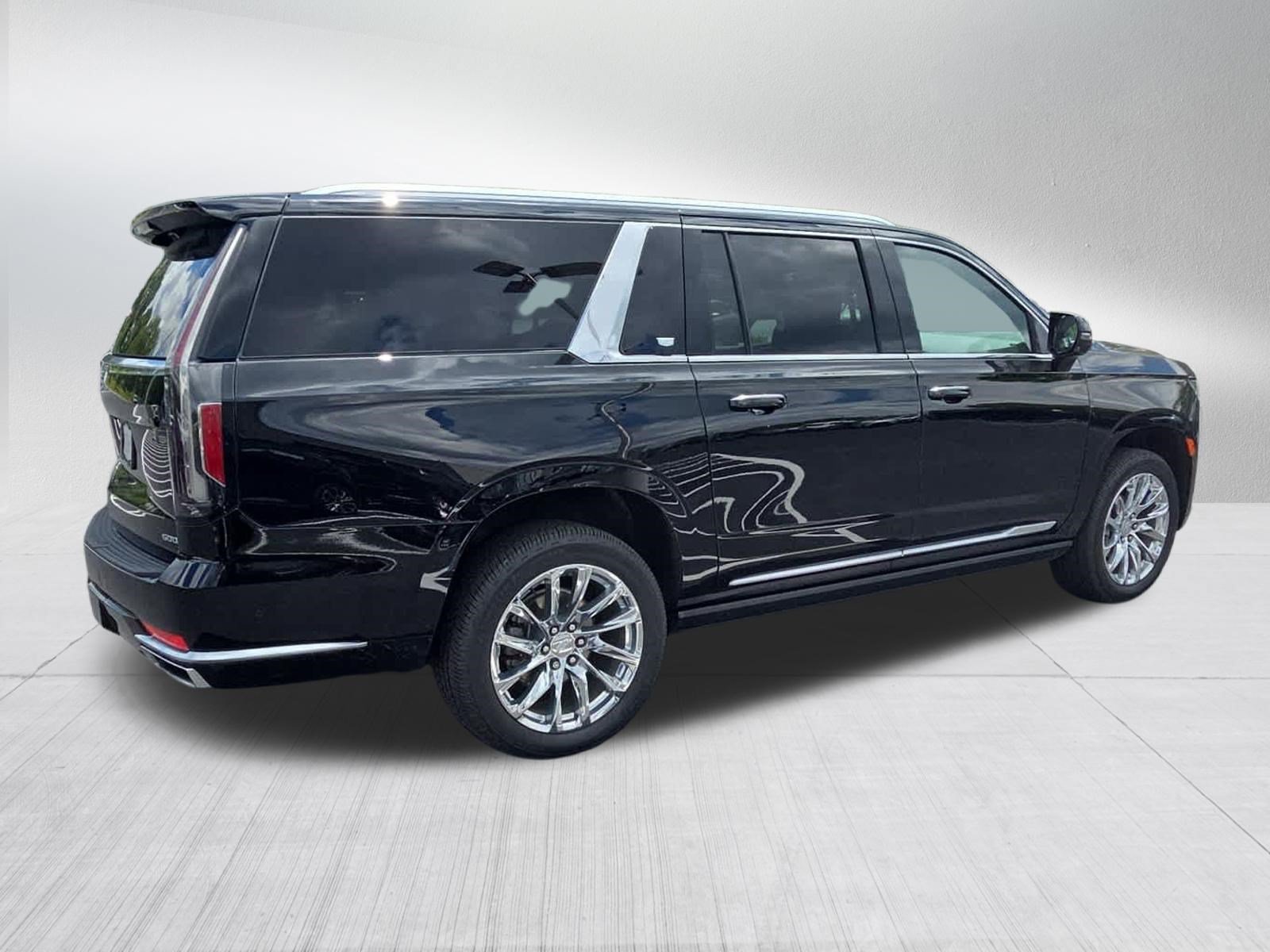 Used 2023 Black Raven Cadillac Premium Luxury image 3