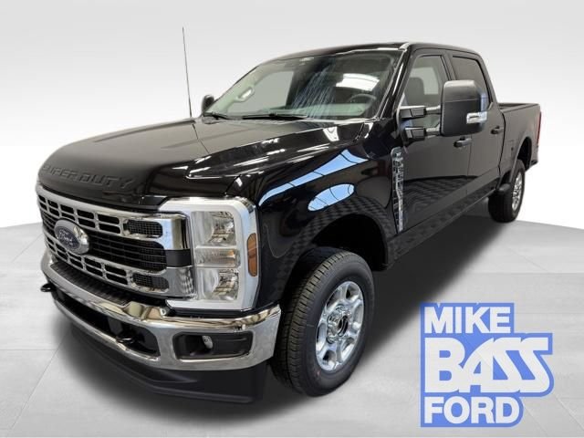 2026 Ford Super Duty F-350® XLT