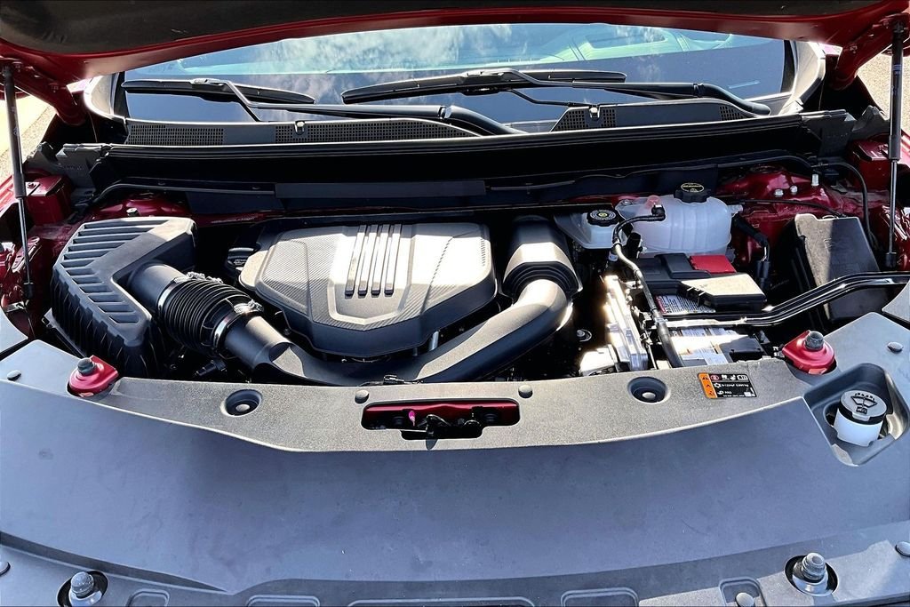 Used 2025 Red Buick Avenir image 9