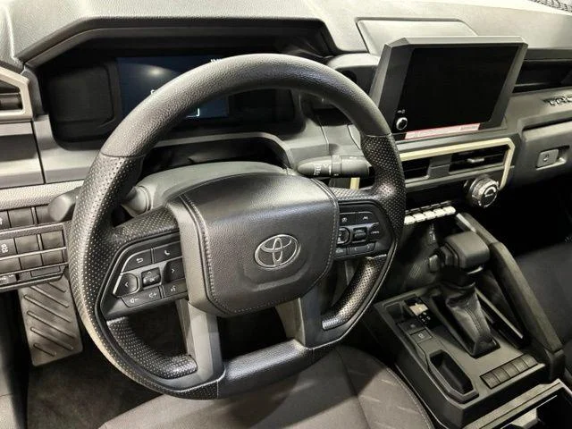 Used 2025 BLACK Toyota  image 16