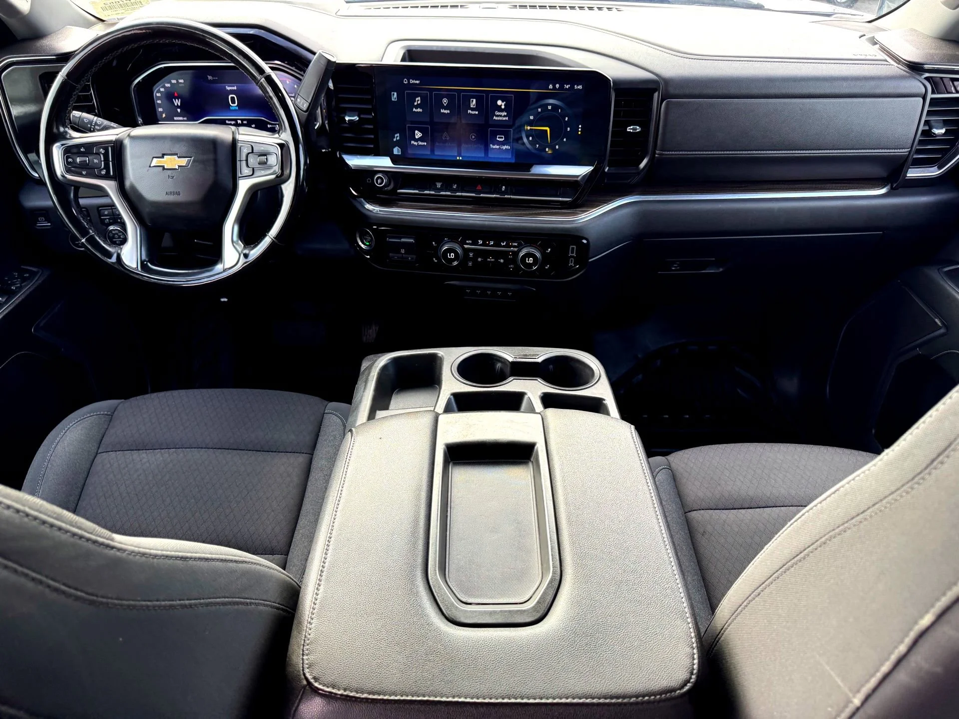 Used 2024 Summit White Chevrolet LT image 19