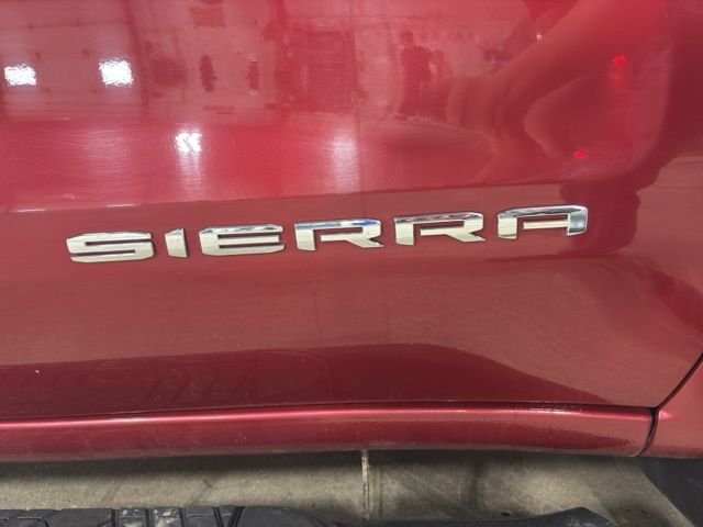 Used 2019 Red GMC SLE image 33