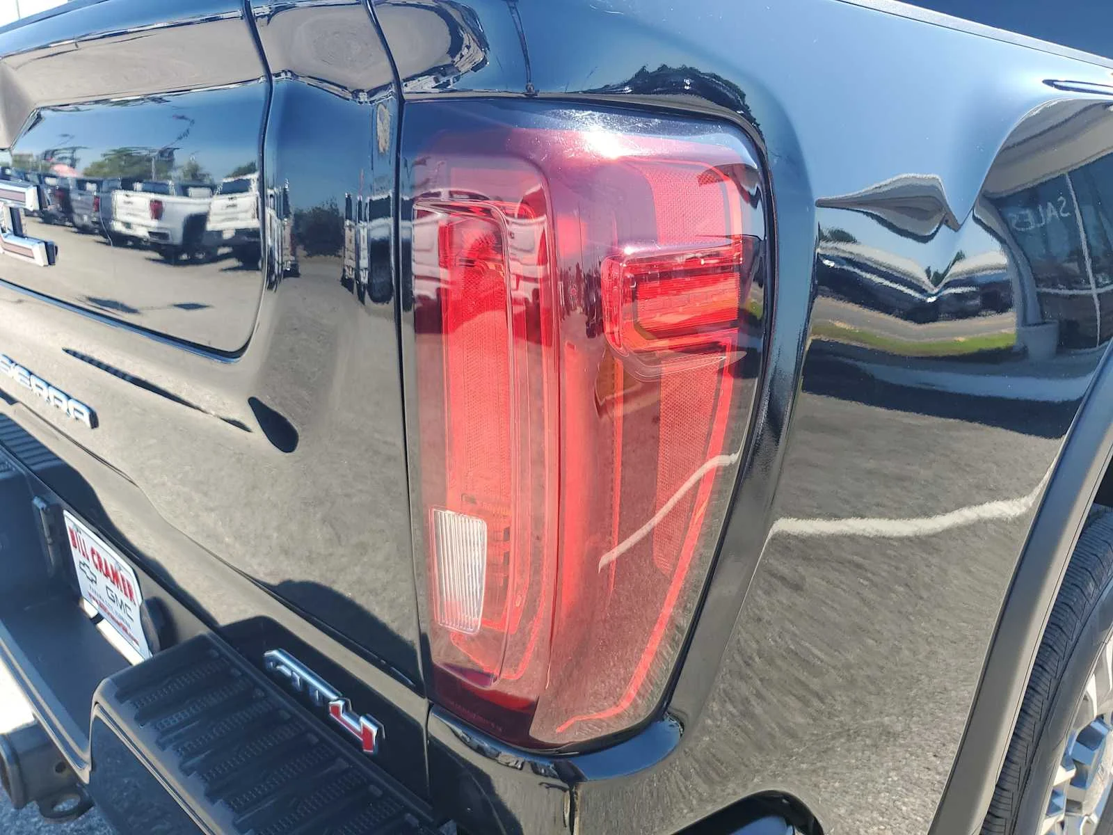 Used 2023 ONYX BLACK GMC AT4 image 8