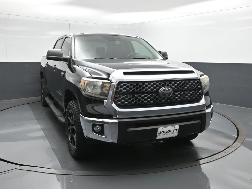 Used 2019 Black Toyota SR5 image 17