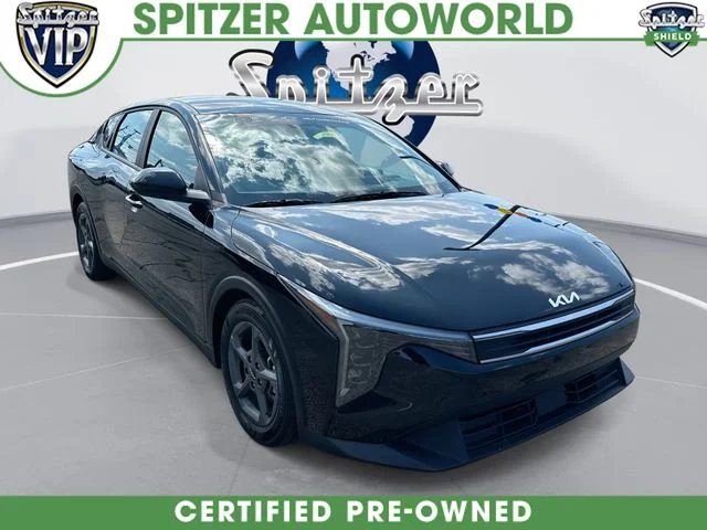 Certified Used 2025 Black Kia LXS image 1