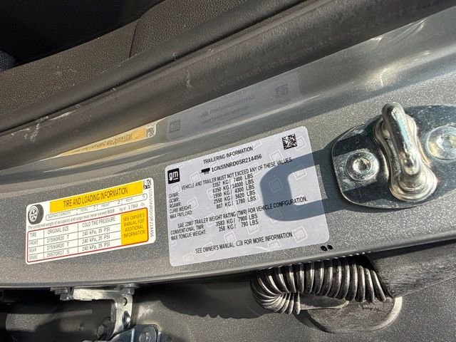 Used 2025 Gray Chevrolet LT image 35