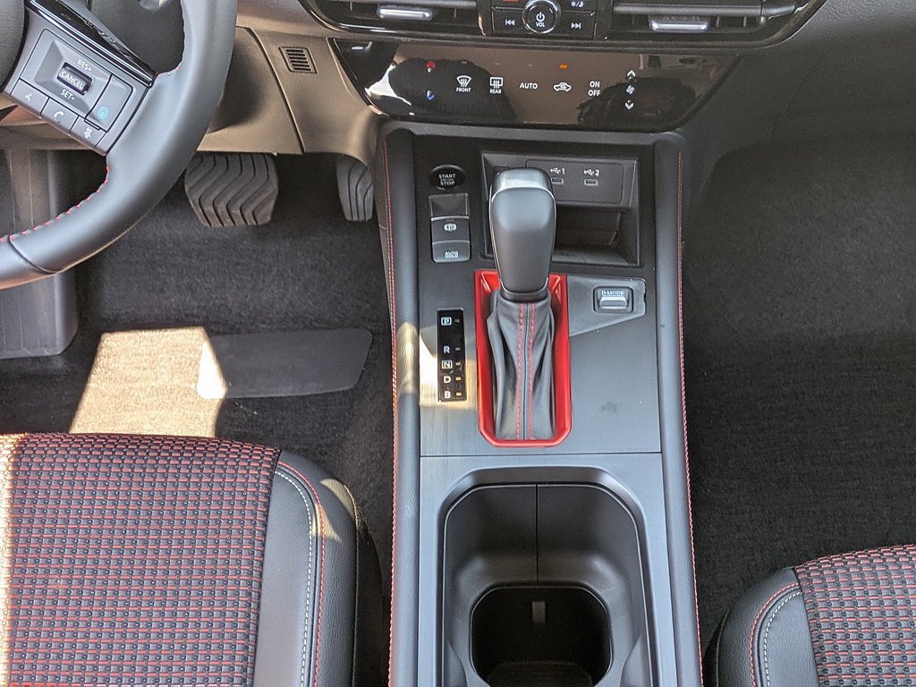 2026 Nissan KICKS SR - Photo 19