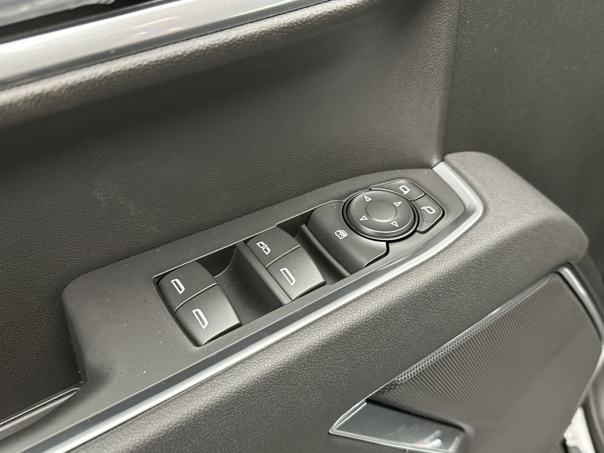 2026 Chevrolet Silverado 1500 LT - Photo 65