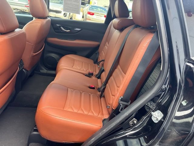 Certified Used 2017 Magnetic Black Nissan SL image 12