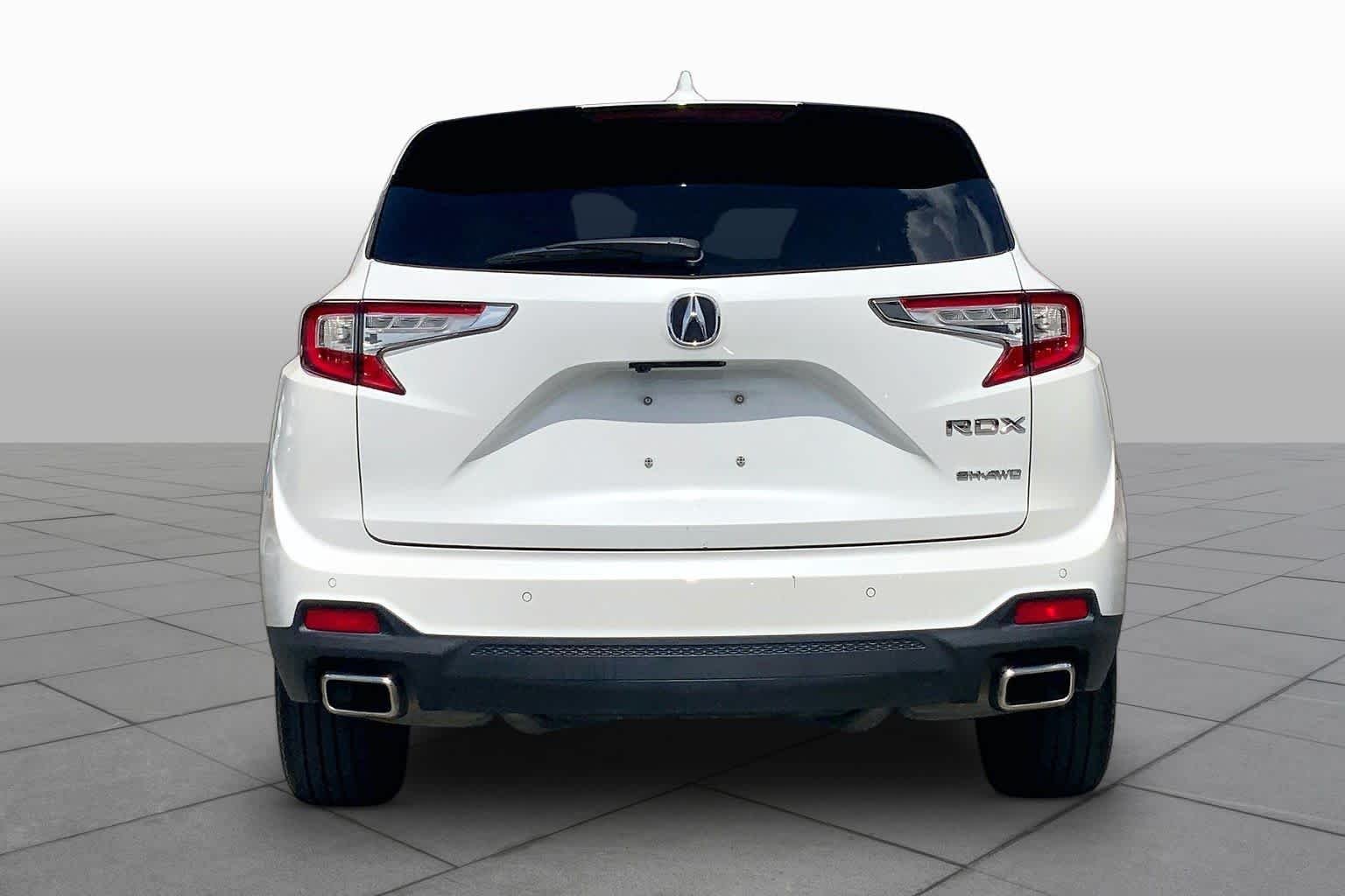 Used 2024 Platinum White Pearl Acura w/Technology Package image 5