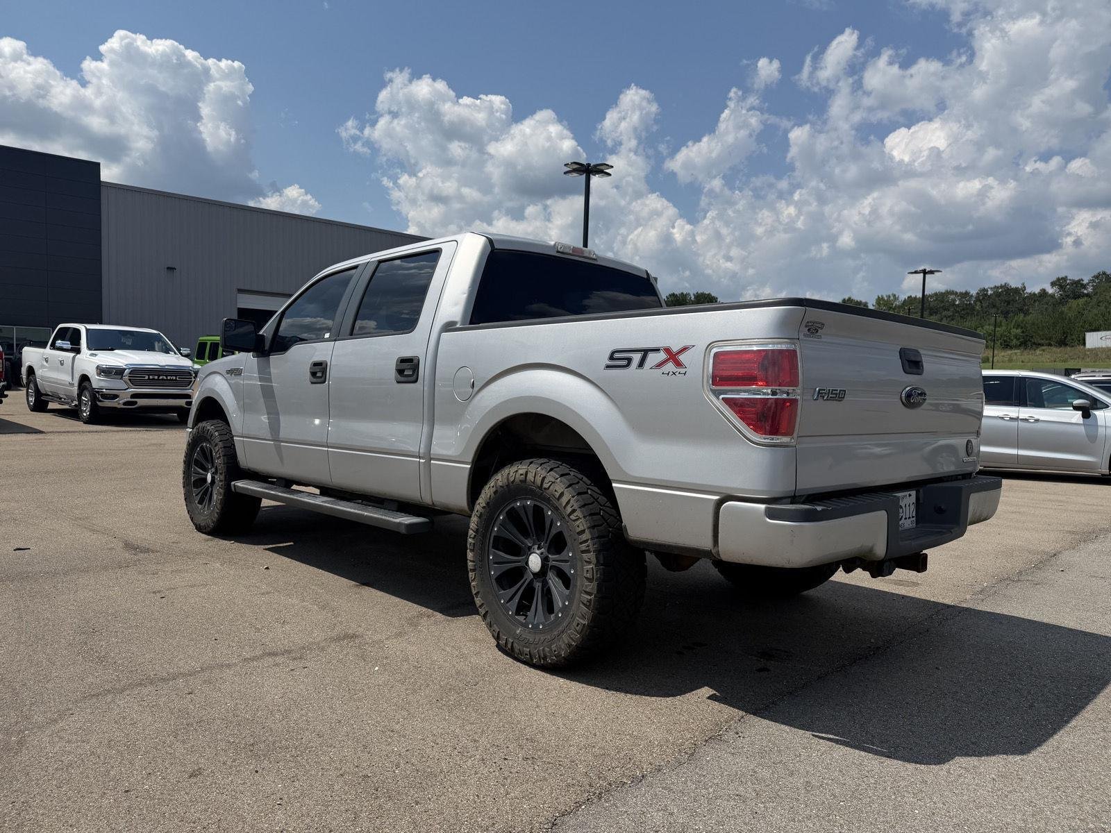Used 2014 Ingot Silver Metallic Ford STX image 4