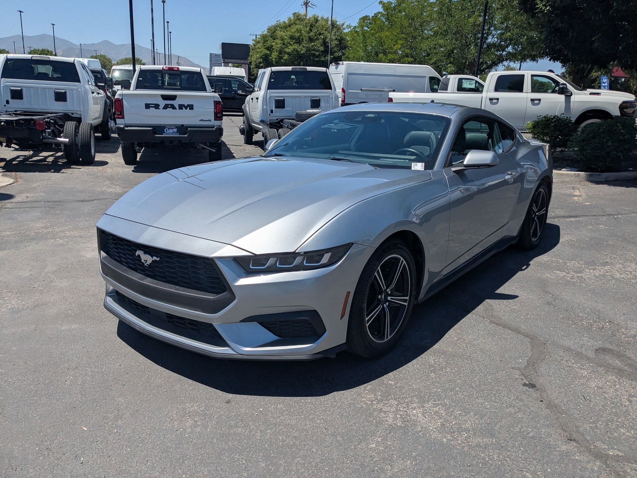 Used 2025 Silver Ford EcoBoost Premium image 8