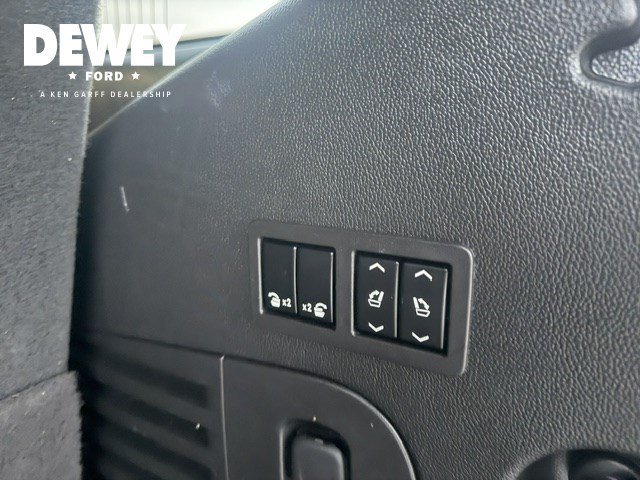 Used 2016 Onyx Black GMC Denali image 42