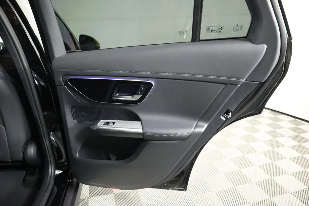 2025 Mercedes-Benz GLC Base - Photo 27