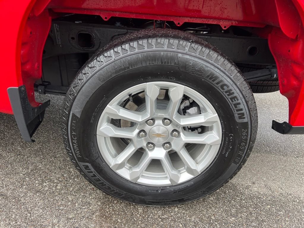 Used 2025 Red Chevrolet LT image 13