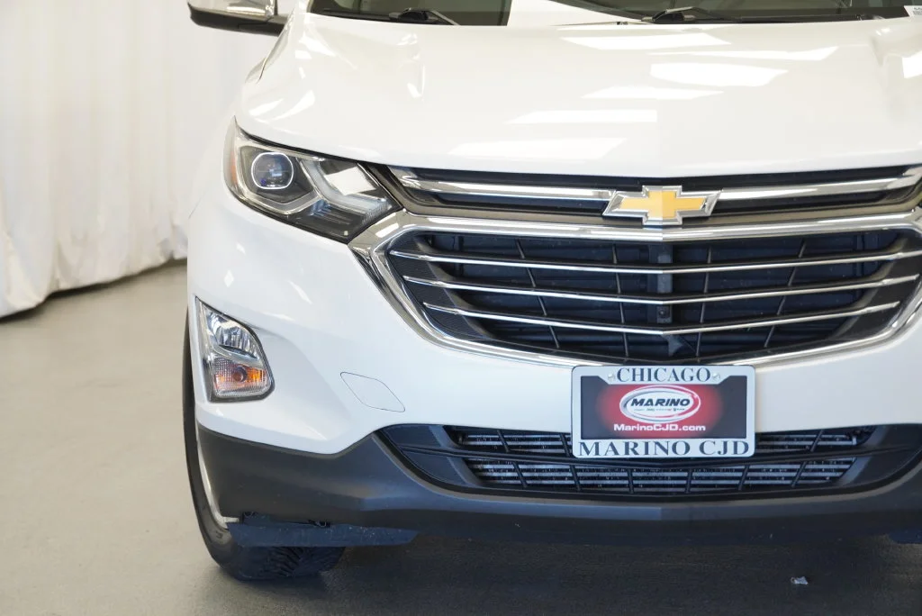 Used 2018 Beige Chevrolet Premier image 9
