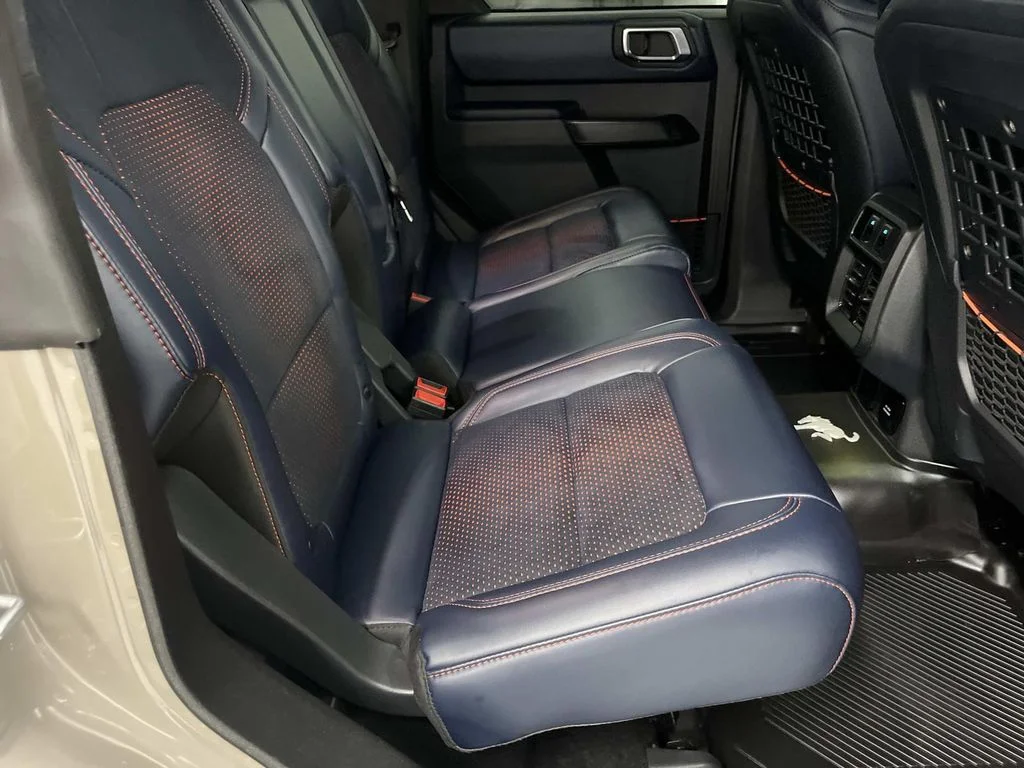 Used 2025 Marsh Gray Ford Raptor 4X4 3.0 TWIN TURBO 1 OWNER image 28