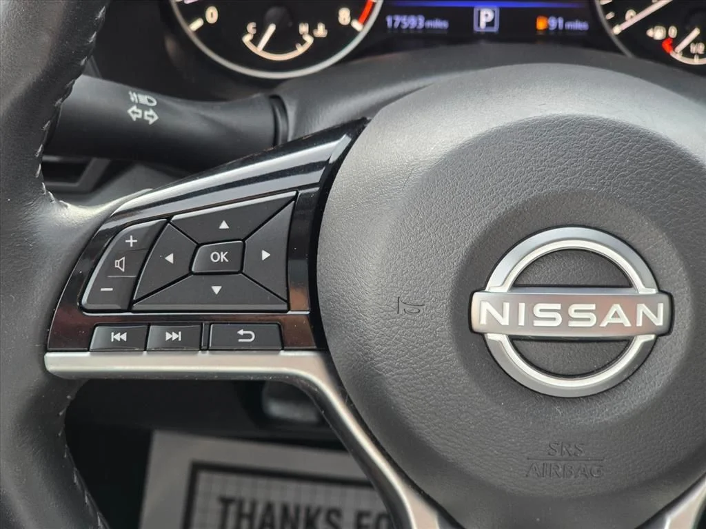 Used 2024 Gray Nissan 2.5 SV image 16