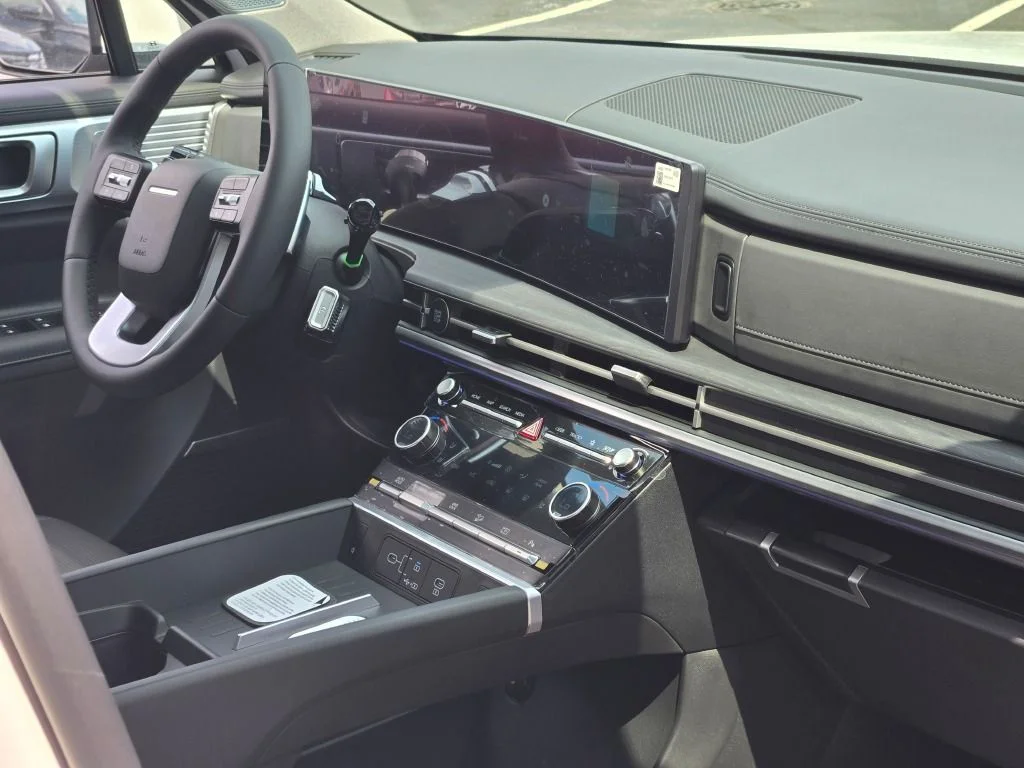 New 2026 White Hyundai Limited image 7