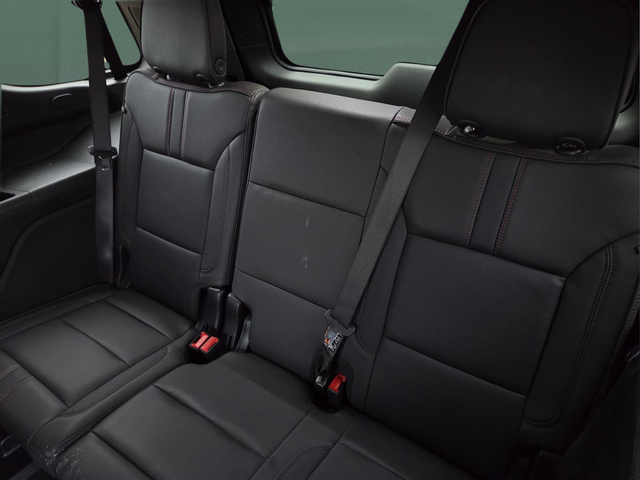Used 2025 Gray Chevrolet RST image 30