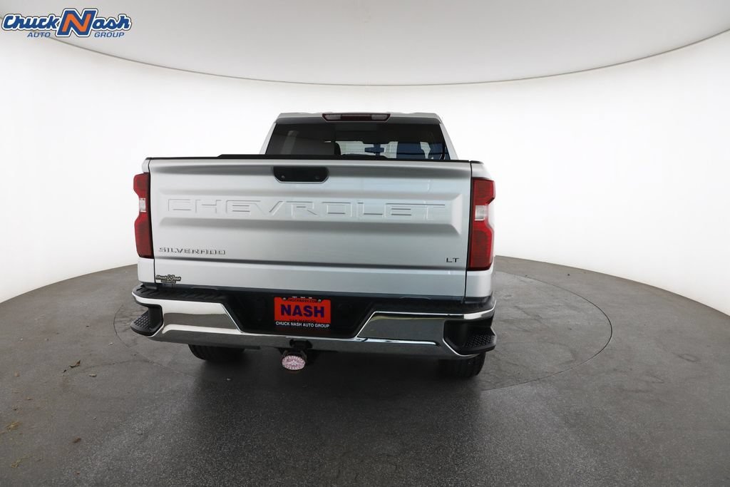 Used 2021 SILVER ICE METALLIC Chevrolet LT image 11