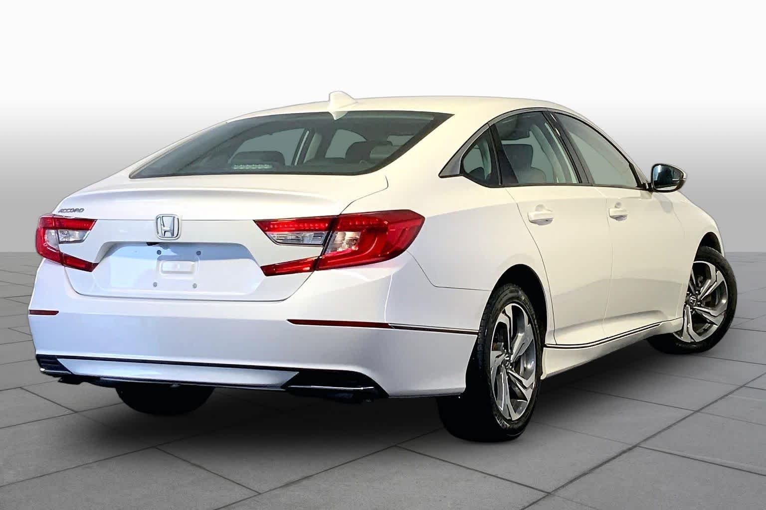 Used 2020 Platinum White Pearl Honda EX-L image 13