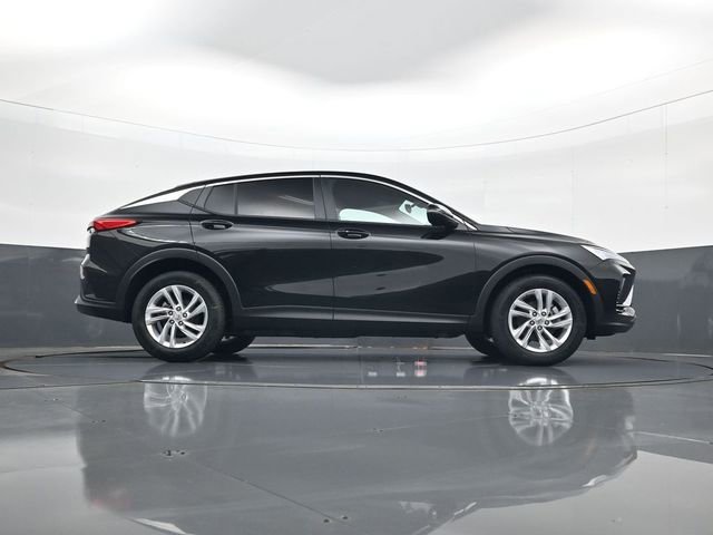 New 2026 Ebony Twilight Metallic Buick Preferred image 24
