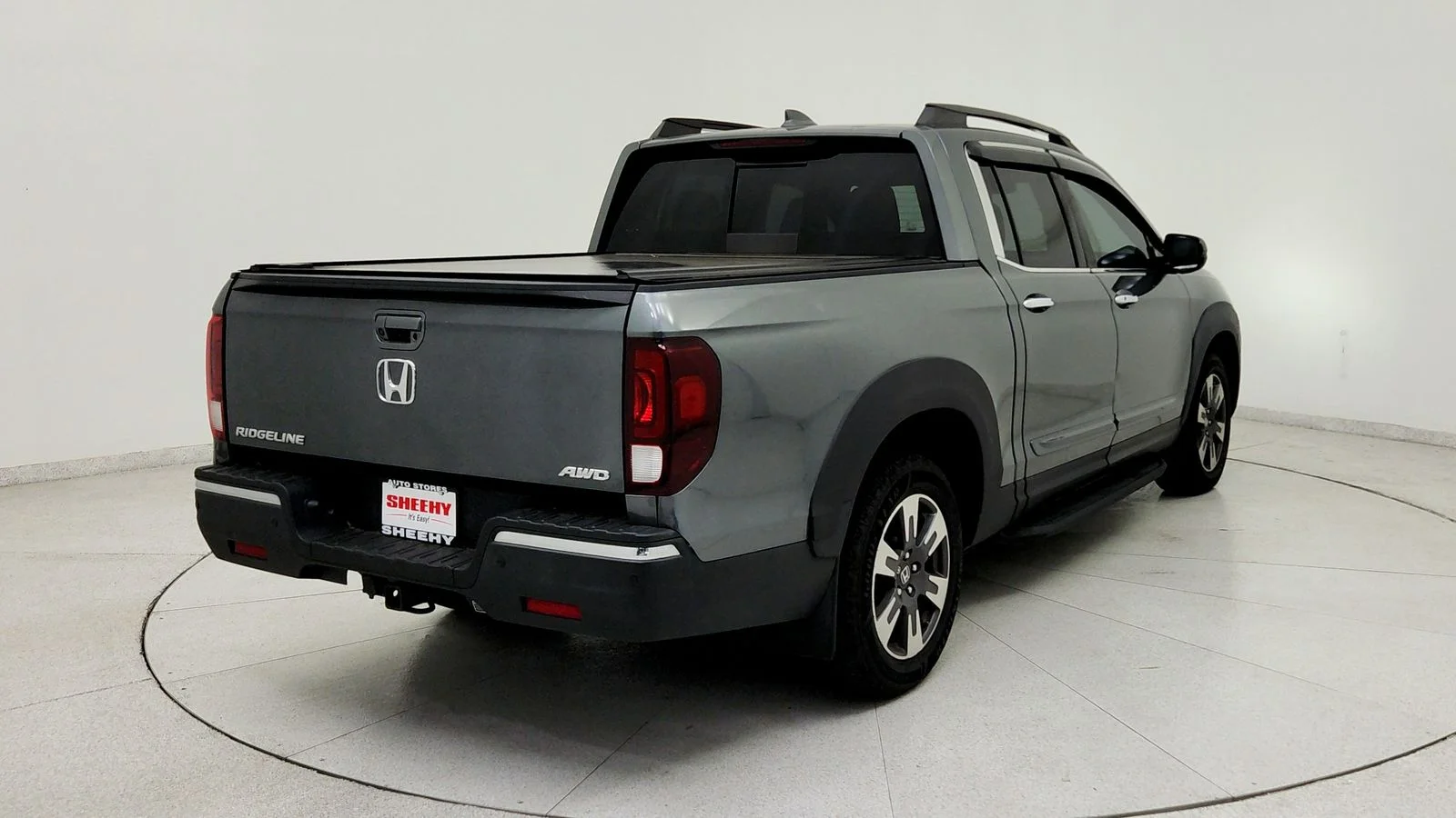 Used 2019 Silver Honda RTL-E image 6
