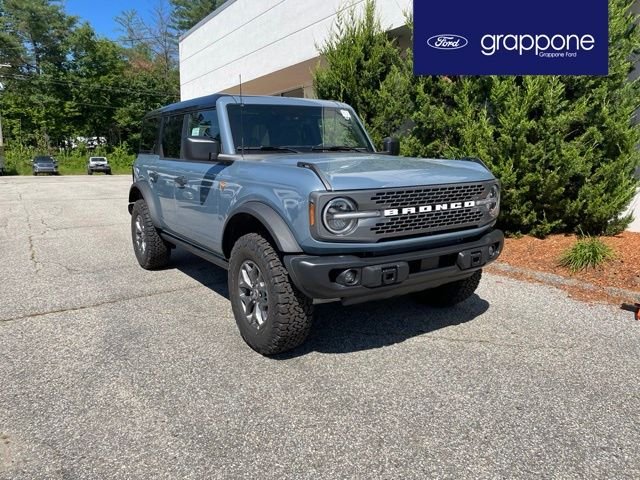 New 2025 Azure Gray Metallic Tri-Coat Ford Badlands® image 1