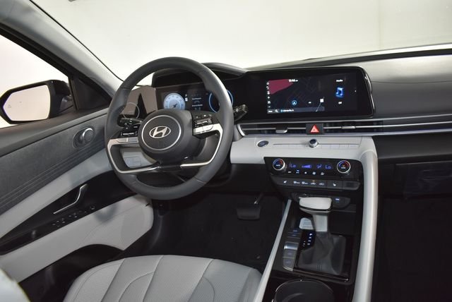 New 2026 Black Hyundai Limited image 20