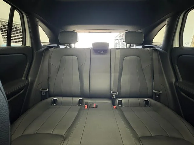 New 2026 Polar White Mercedes-Benz GLA 250 image 6