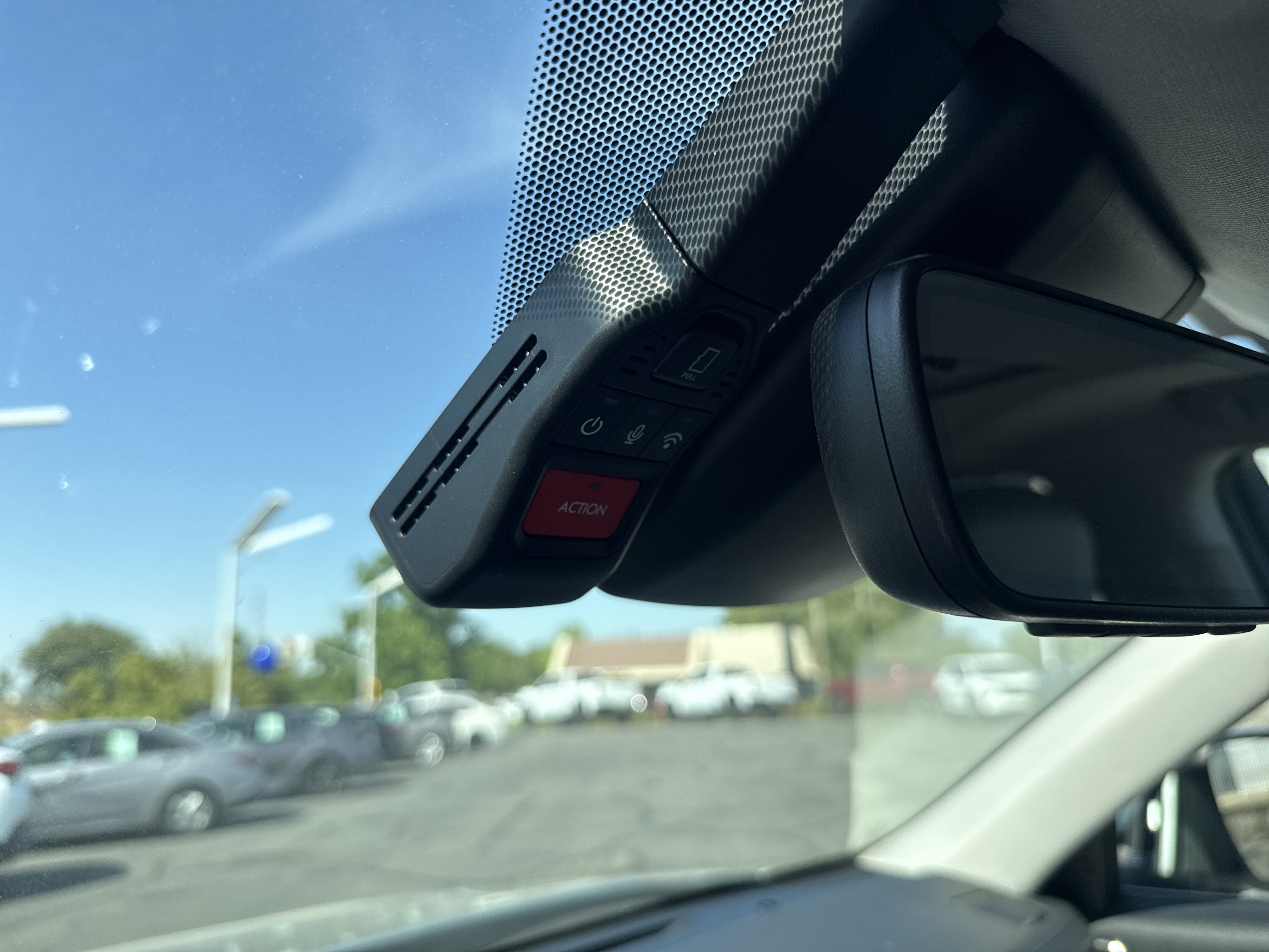 Used 2022 Celestial Silver Metallic Toyota XLE image 25