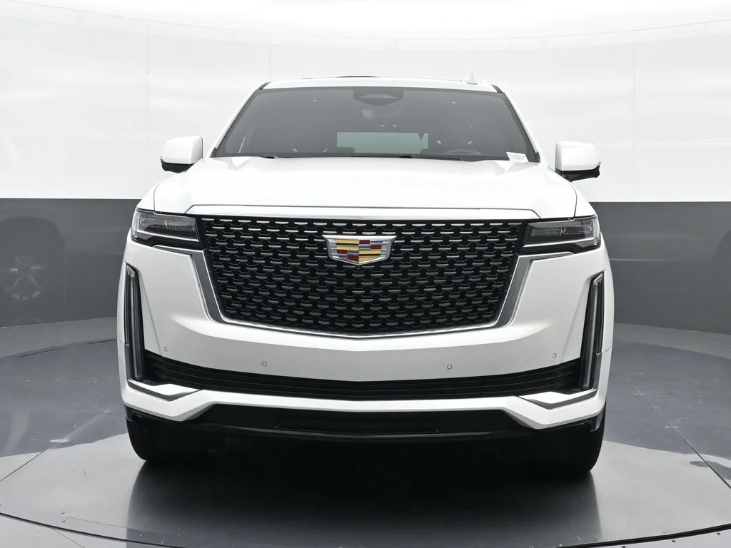 Used 2024 White Cadillac Premium Luxury image 14