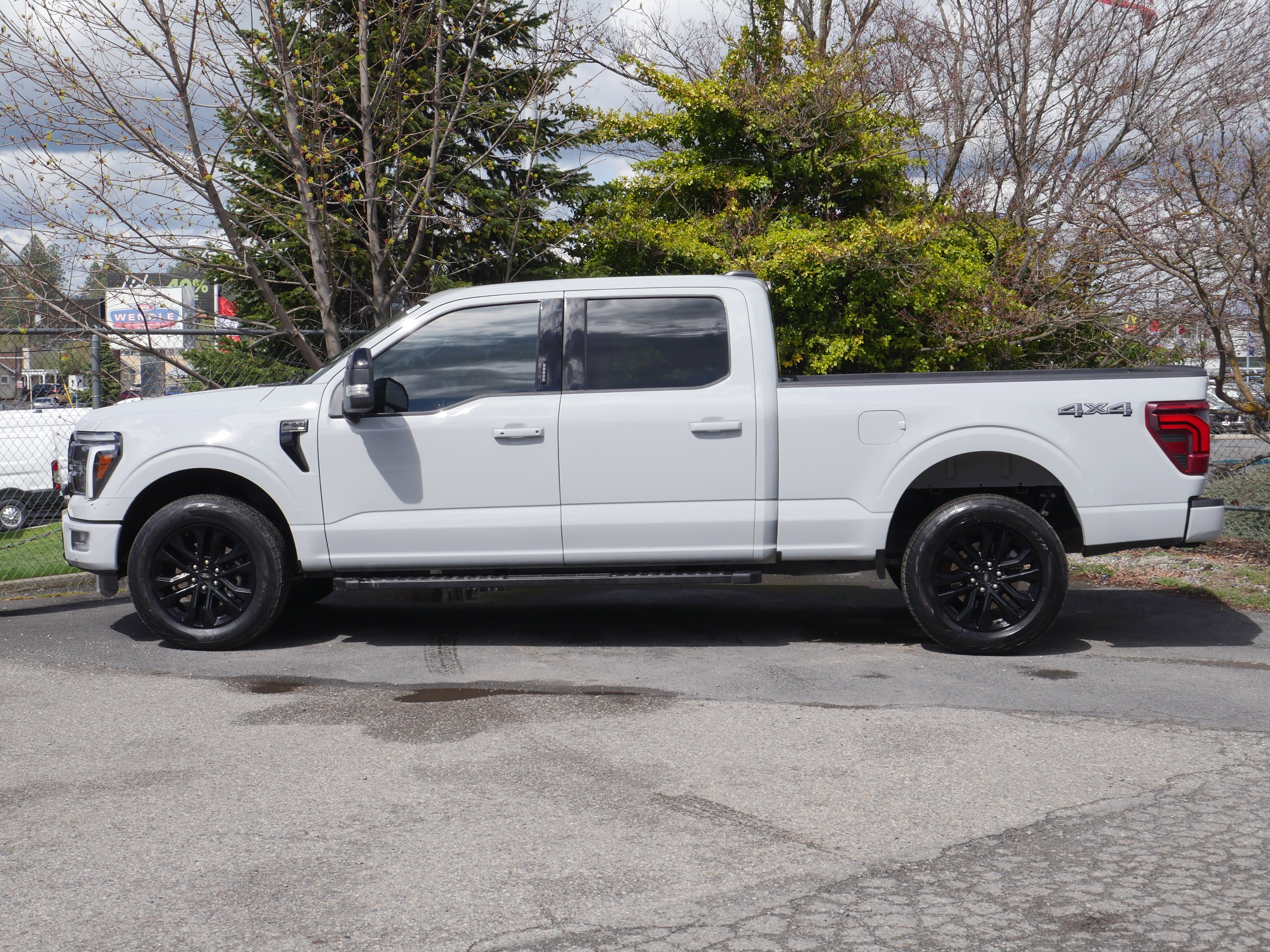 2024 Ford F-150 Lariat - Photo 19
