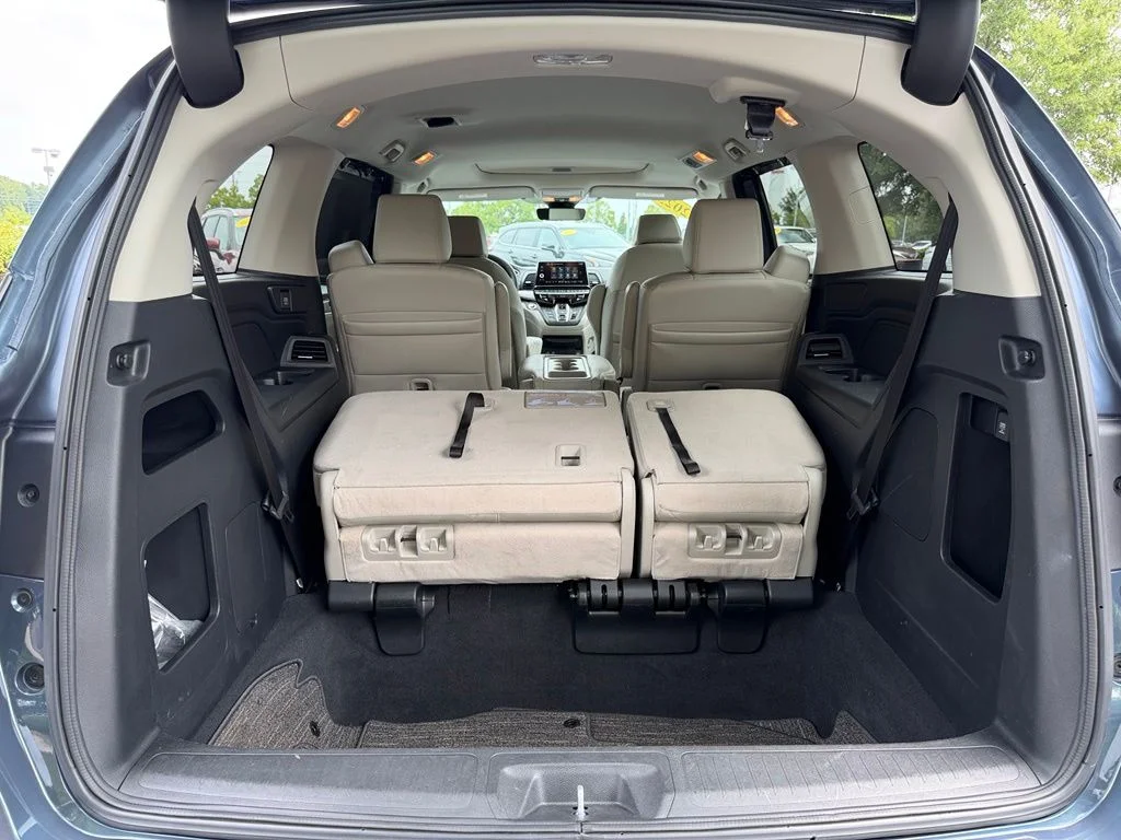 Used 2025  Honda EX-L image 23