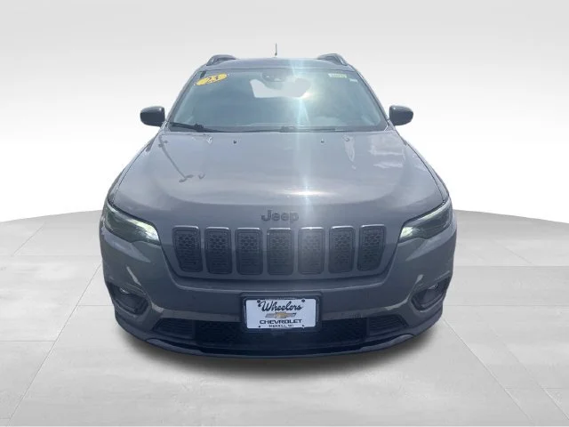 Used 2023 Gray Jeep Altitude Lux 4x4 image 9