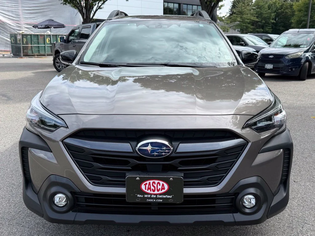 Used 2024 Brilliant Bronze Metallic Subaru Premium image 3