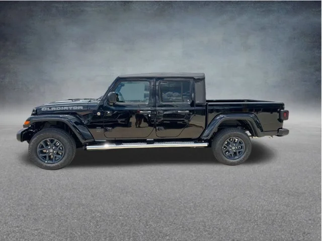 New 2026 Black Clear-Coat Exterior Paint Jeep 85th Anniversary Edition image 5
