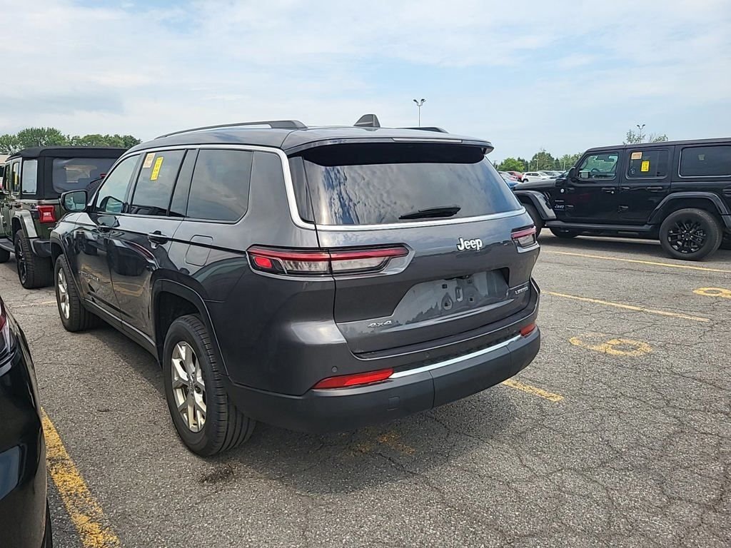 Used 2023 Gray Jeep Limited image 17
