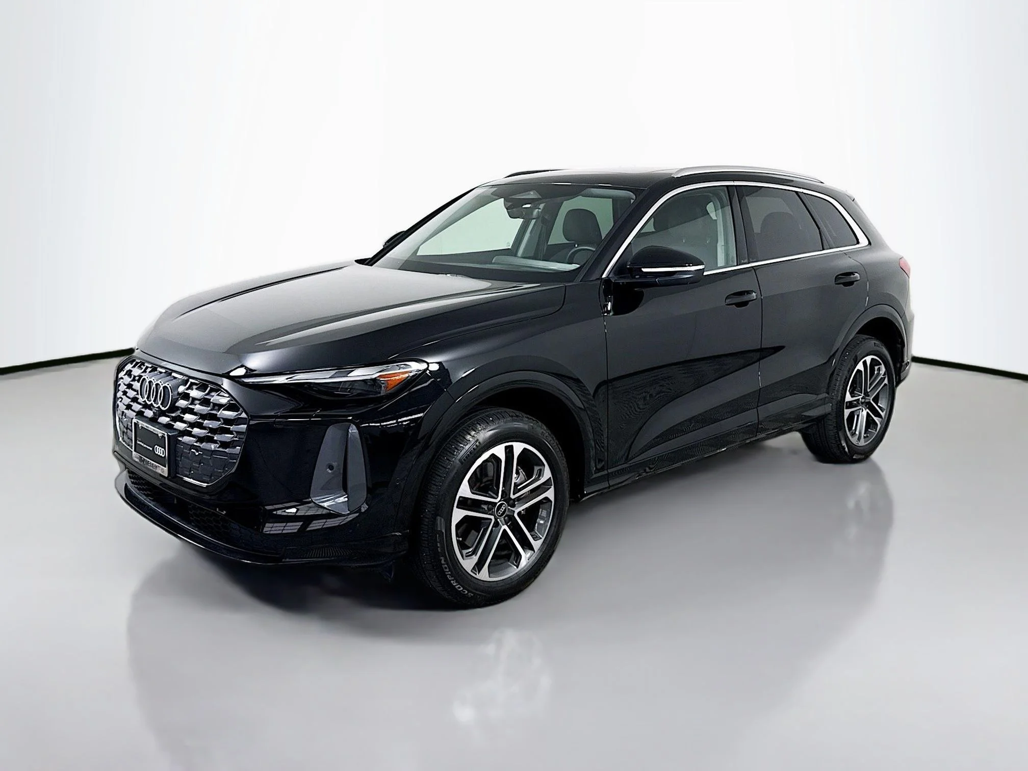 2025 Audi Q5 Premium quattro's photo