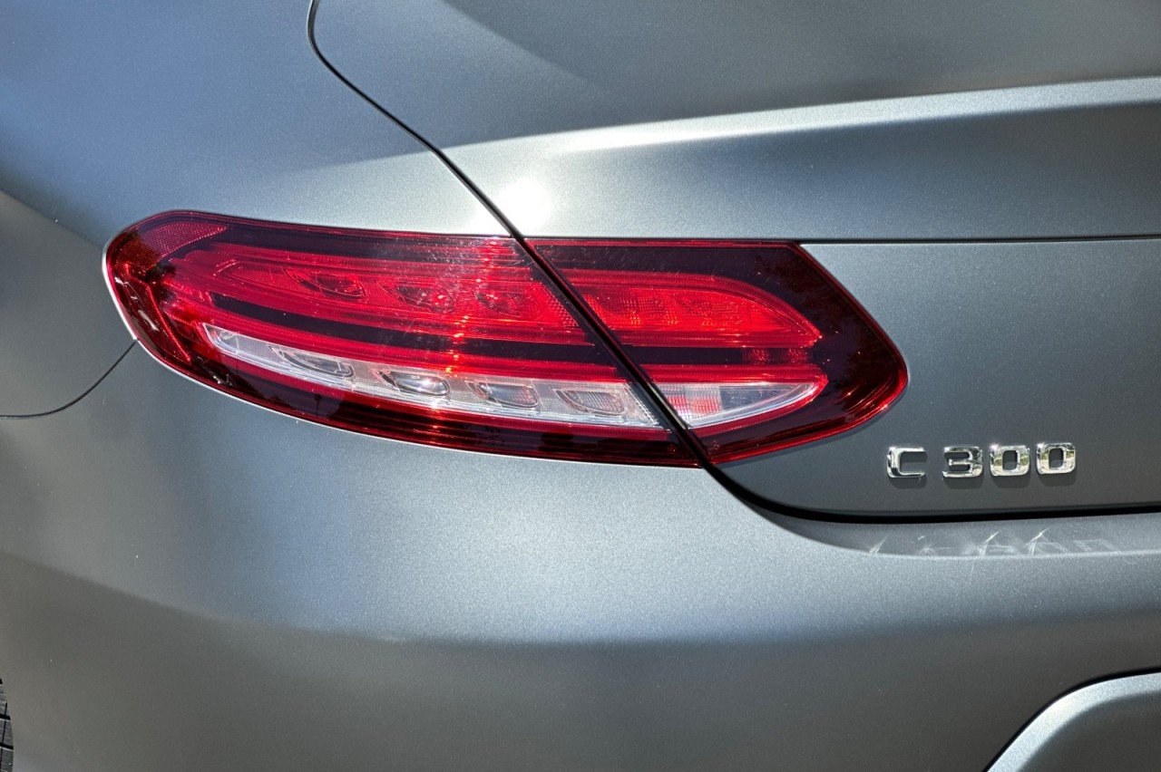 Certified Used 2022 MANUFAKTUR Selenite Grey Magno Mercedes-Benz C 300 image 23