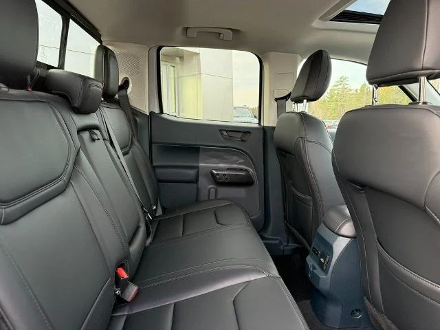 2025 Ford Maverick Lariat - Photo 43