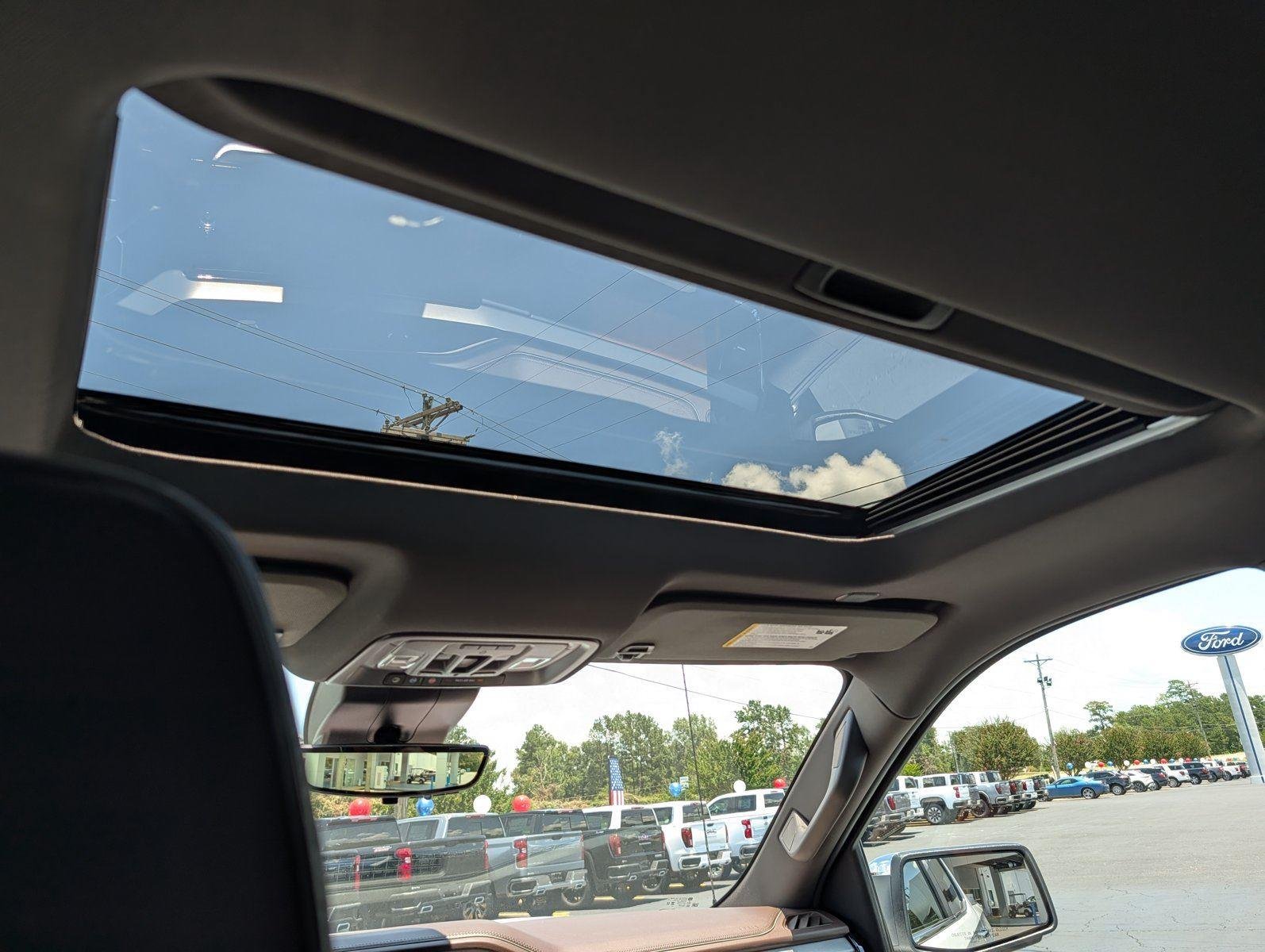 New 2026 Glacier White Tricoat GMC Denali image 32