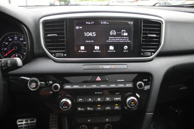 Used 2020 Red Kia S image 4