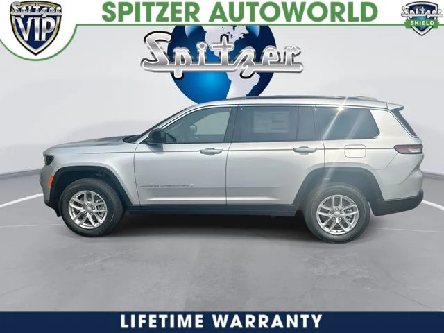 New 2026 Silver Zynith Jeep Laredo image 6